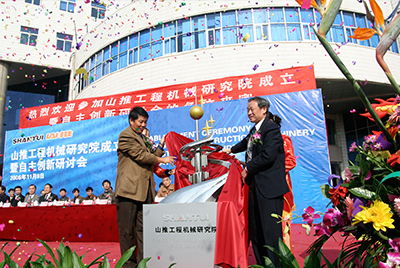 cq9电子工程机械研究院本部设在山东济宁